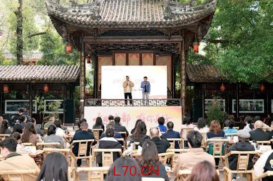 这杯“宣讲盖碗茶”，泡出“文明成都”新滋味！